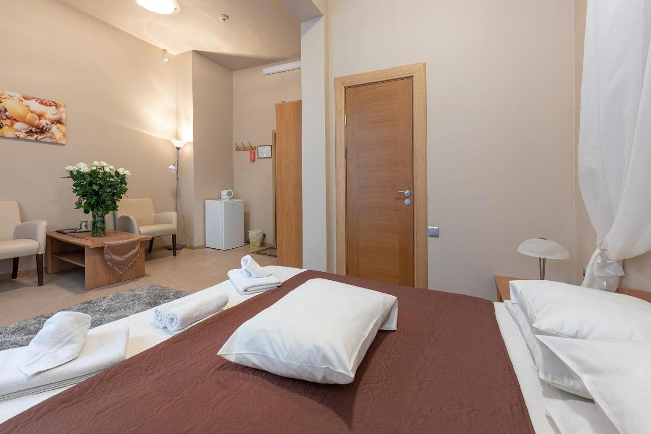 Room In Bb - Valensija - Suite For Two In Nice Hotel Jūrkalne المظهر الخارجي الصورة
