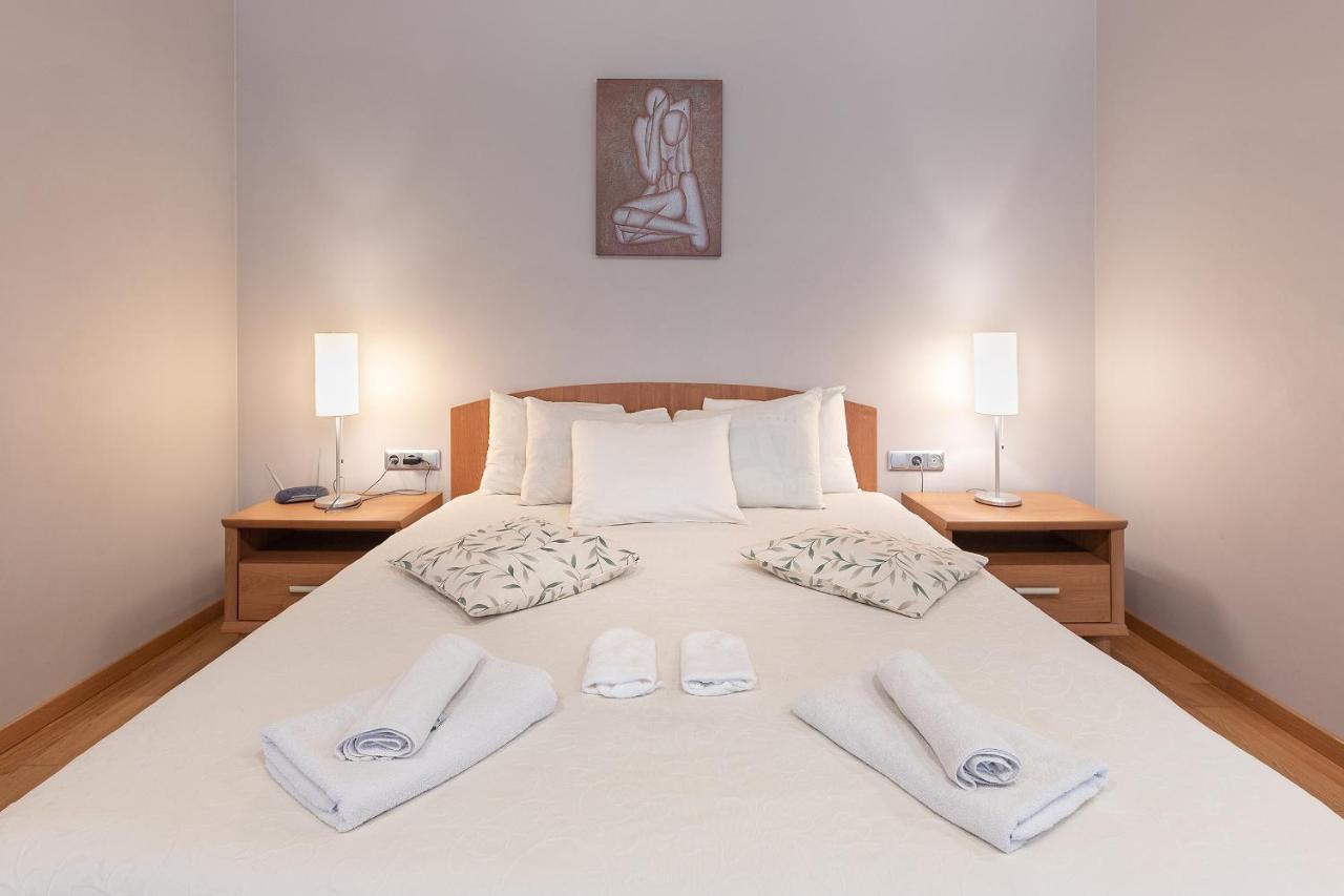 Room In Bb - Valensija - Suite For Two In Nice Hotel Jūrkalne المظهر الخارجي الصورة