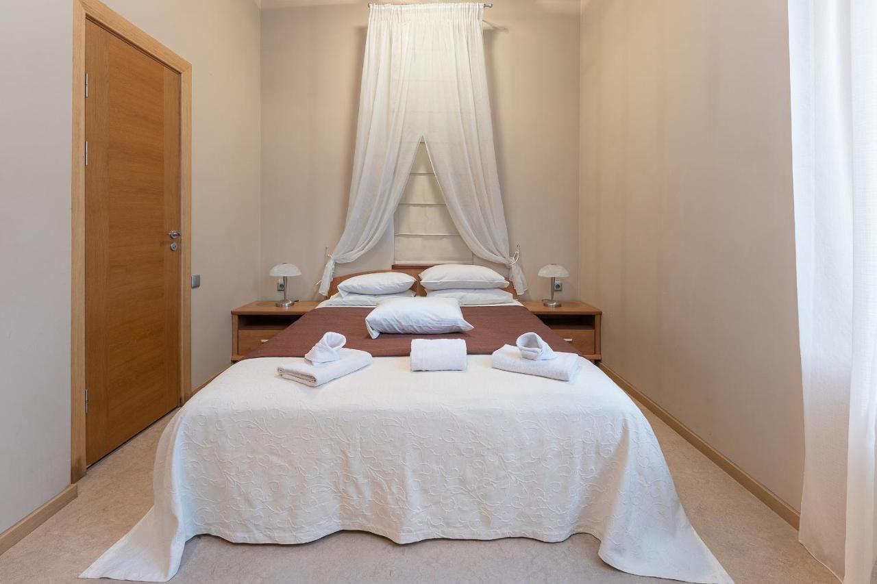 Room In Bb - Valensija - Suite For Two In Nice Hotel Jūrkalne المظهر الخارجي الصورة